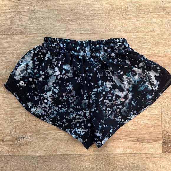 Lululemon speed shorts - Picture 2 of 4